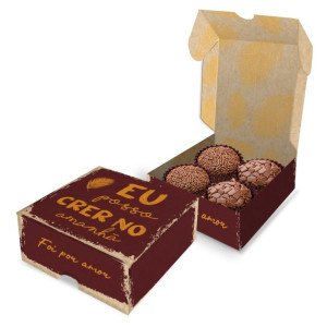 *cx. 4 Doces Pascoa Kraft Crista 01x06