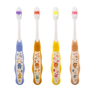 Escova De Dente Infantil Com Capa +1 Ano 1 Unidade-HC579-45324