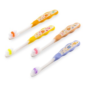 Escova De Dente Infantil Com Capa +1 Ano 1 Unidade-HC579-53380