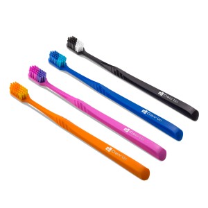 Pack De 2 Escovas De Dente Supreme Ultra Macia Com Capa-HC594-56786